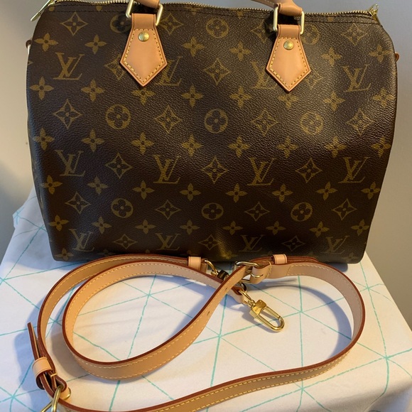 SOLD ON MERCARI - Picture 3 of 3